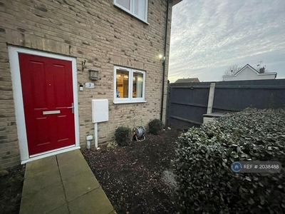 2 bedroom end of terrace house for rent in Conrad Court, Nottingham, NG6