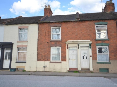 2 bedroom terraced house for rent in St. Andrews Road, Semilong, Northampton, NN1