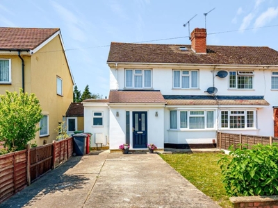 3 Bed House For Sale in Slough, Berkshire, SL2 - 5031344