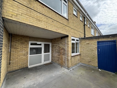 3 bedroom apartment for rent in Barns Road, OXFORD, OX4