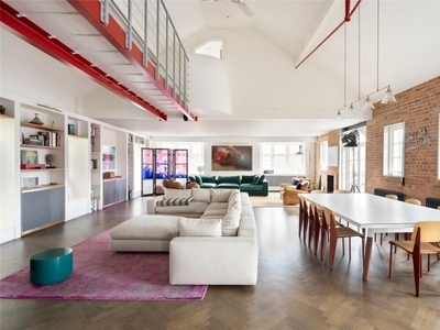 3 bedroom penthouse for rent in Old Library, Battersea High Street, London, SW11