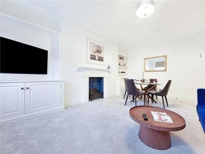 4 bedroom apartment for rent in Harley Street, Marylebone, London, W1G