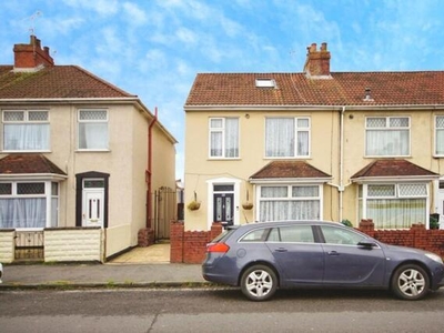 4 Bedroom House Bristol South Gloucestershire