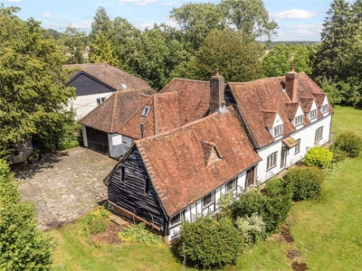 4 bedroom property for sale in Gilberts Hill, TRING, HP23
