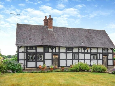 5 Bedroom Detached House For Sale In Twemlow Green, Cheshire