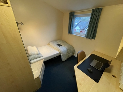 Room in a Shared Flat, Brunel Close, EX4