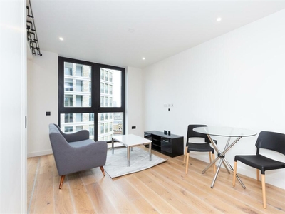 Studio flat for rent in 1 Emery Way, London Dock, E1W