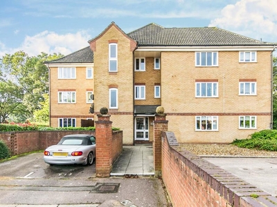 2 bedroom apartment for sale in Mill Road Drive, Ipswich, IP3