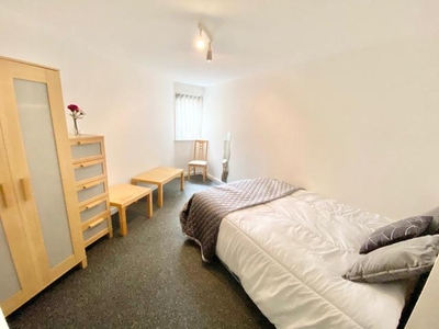 1 Bedroom Apartment Birmingham West Midlands