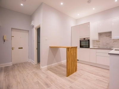 1 bedroom apartment for rent in Bennington Street, Cheltenham GL50 4EF, GL50