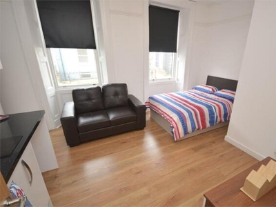 1 Bedroom Apartment For Rent In City Centre, Sunderland