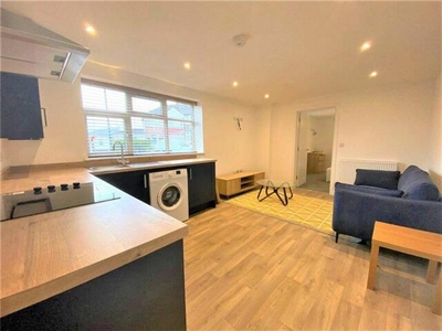 1 Bedroom Apartment For Rent In Coventry