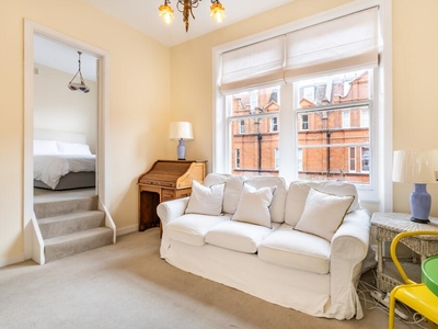 1 bedroom apartment for rent in Egerton Gardens Knightsbridge SW3
