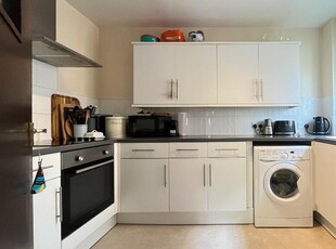 1 bedroom apartment for rent in Grove Road, Sutton, Surrey, SM1
