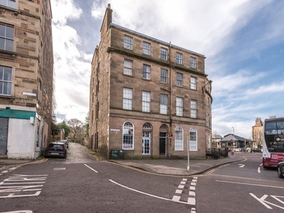 1 bedroom apartment for rent in Huntly Street, Edinburgh, Midlothian, EH3