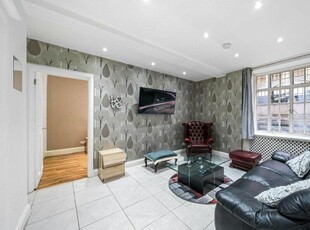 1 bedroom apartment for rent in Quebec Court, Seymour Street, London, W1H