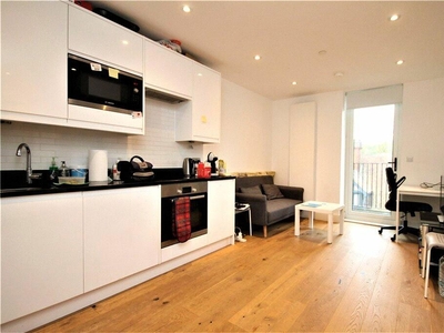 1 bedroom apartment for rent in South End, Croydon, CR0