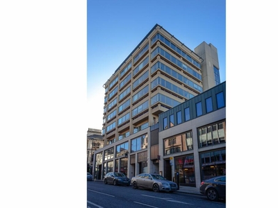 1 bedroom apartment for sale in Harrogate House, 39 Parliament Street, HG1