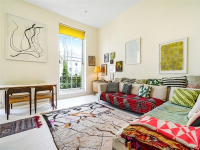 1 bedroom apartment for sale in Porchester Square, London, W2