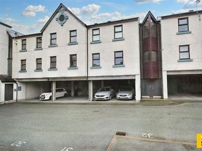 1 Bedroom Apartment For Sale In Sandes Avenue