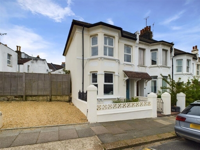 1 bedroom apartment for sale in Stanford Road, Brighton, East Sussex, BN1