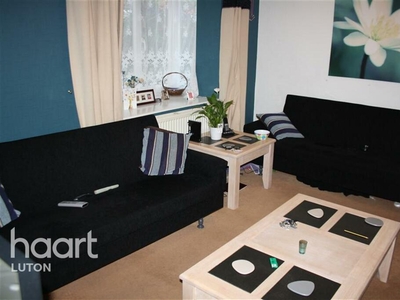 1 bedroom end of terrace house for rent in Spurcroft, Luton, LU3