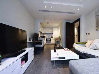 1 bedroom flat for rent in Bridgeman House, Radnor Terrace, London W14