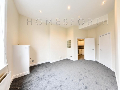 1 bedroom flat for rent in Cavendish Road, Kilburn, NW6