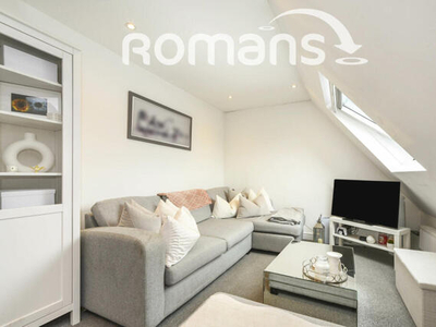 1 Bedroom Flat For Rent In Cricklade Road, Gorse Hill