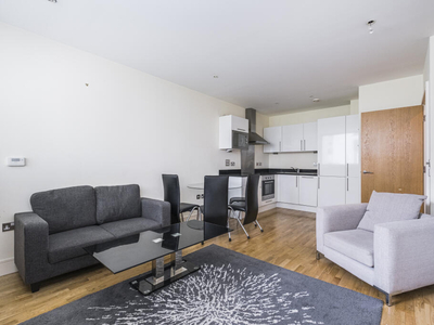 1 bedroom flat for rent in Denison House, Canary Wharf, E14