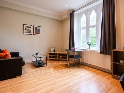1 bedroom flat for rent in Hyde Terrace, Leeds, LS2