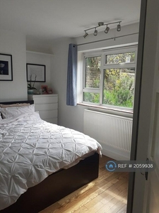 1 bedroom flat for rent in Rotherfield St, London, N1