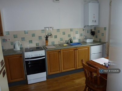 1 bedroom flat for rent in West Road, Bournemouth, BH5