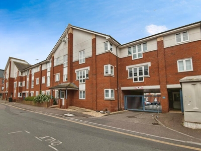1 bedroom flat for sale in Acland Road, Exeter, Devon, EX4