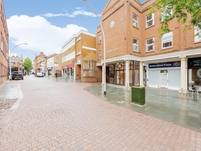 1 bedroom flat for sale in Albion House, 14-18 Lime Street, Bedford, Bedfordshire, MK40
