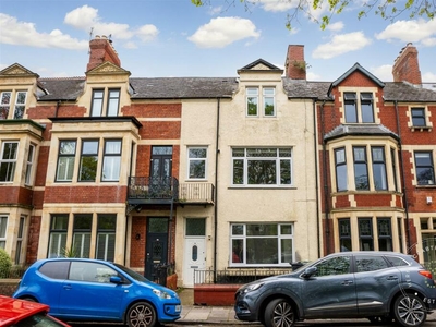 1 bedroom flat for sale in Victoria Park Road East, Victoria Park, Cardiff, CF5