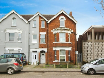 1 bedroom flat for sale in Woburn Road, Bedford, Bedfordshire, MK40