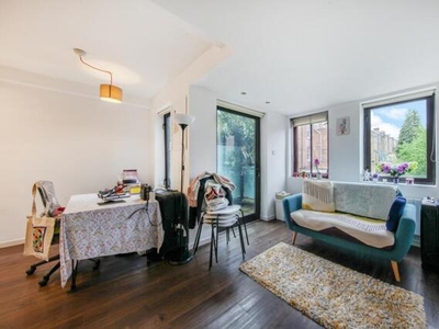 1 Bedroom House For Sale In West Hampstead