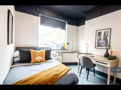 1 bedroom house share for rent in Ashford Street, Stoke-On-Trent, ST4