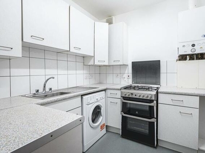 1 Bedroom Maisonette For Rent In Whitechapel, London