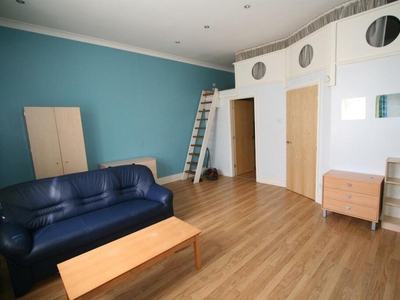 1 bedroom property for rent in Hyde Terrace, Leeds, LS2