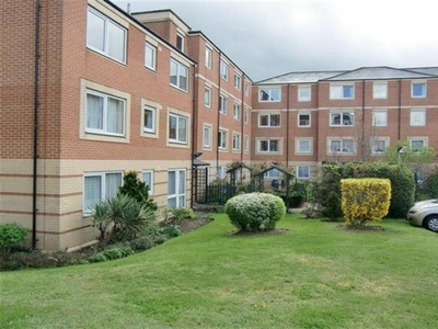 1 bedroom retirement property for rent in Hengist Court, Marsham Street, Maidstone, ME14