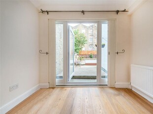 1 bedroom terraced house for rent in Sutherland Avenue,
Little Venice, W9
