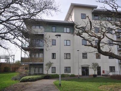 2 Bedroom Apartment For Rent In Brentwood