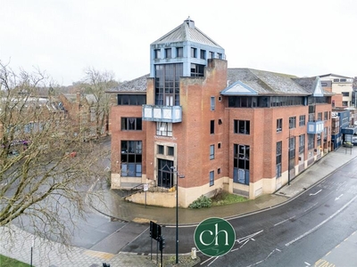 2 bedroom apartment for rent in Clarence Street, Swindon, Wiltshire, SN1