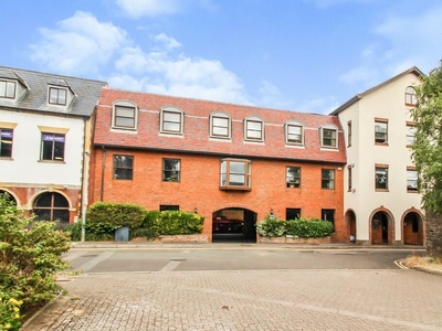 2 bedroom apartment for rent in Dammas Lane, Old Town, Swindon, SN1