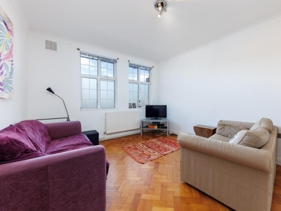2 bedroom apartment for rent in Holloway Road, London N7
