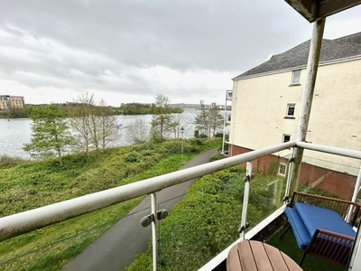 2 bedroom apartment for rent in Jim Driscoll Way, Cardiff, CF11
