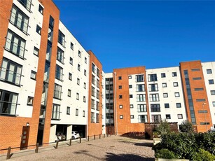 2 bedroom apartment for rent in Ladywell Point, Pilgrims Way, Salford, M50