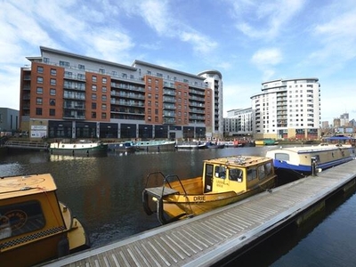 2 bedroom apartment for rent in Mackenzie House, Clarence Dock, LS10